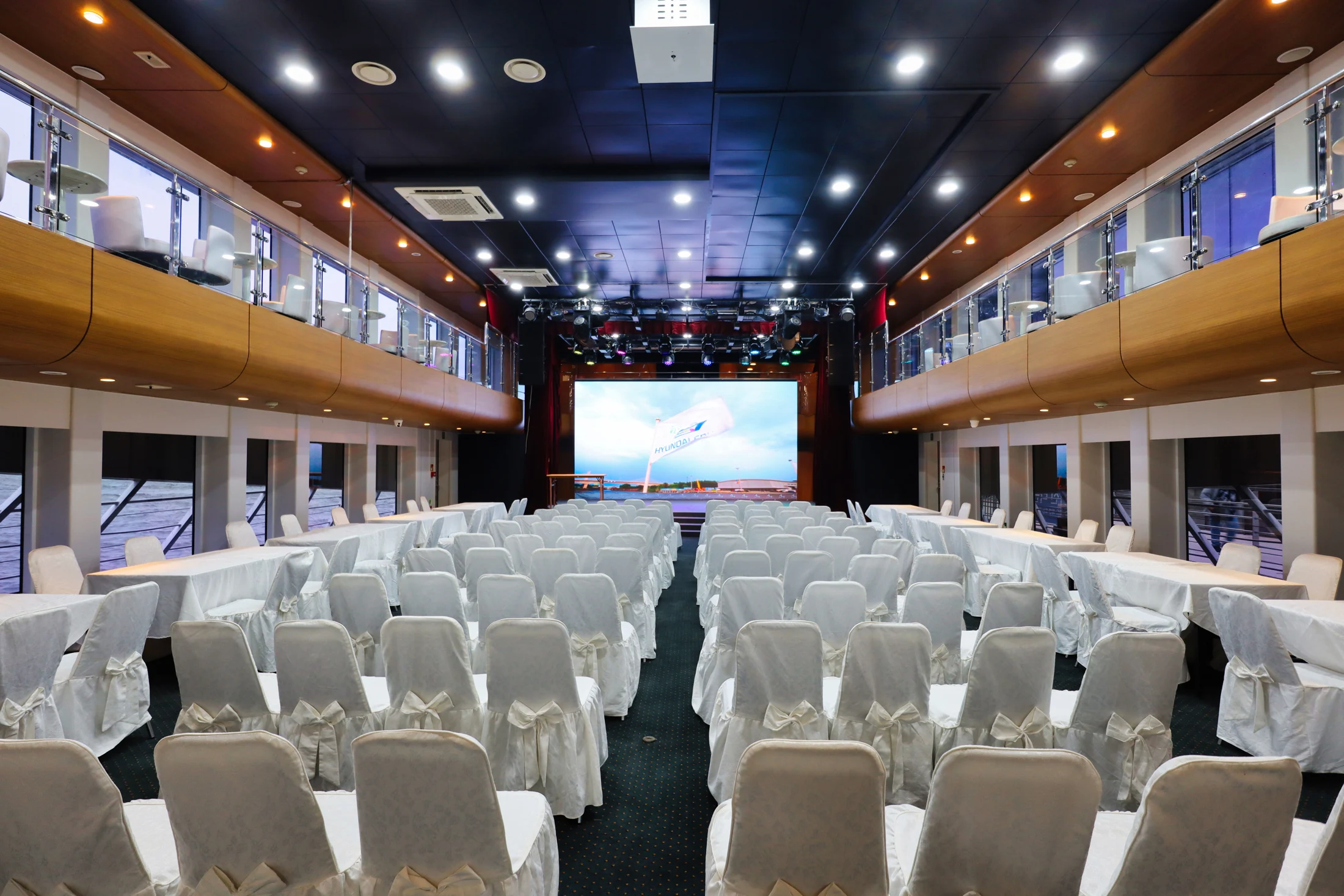Seoul Cruise · 3